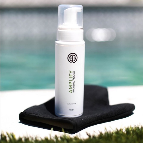 BRONZING MOUSSE